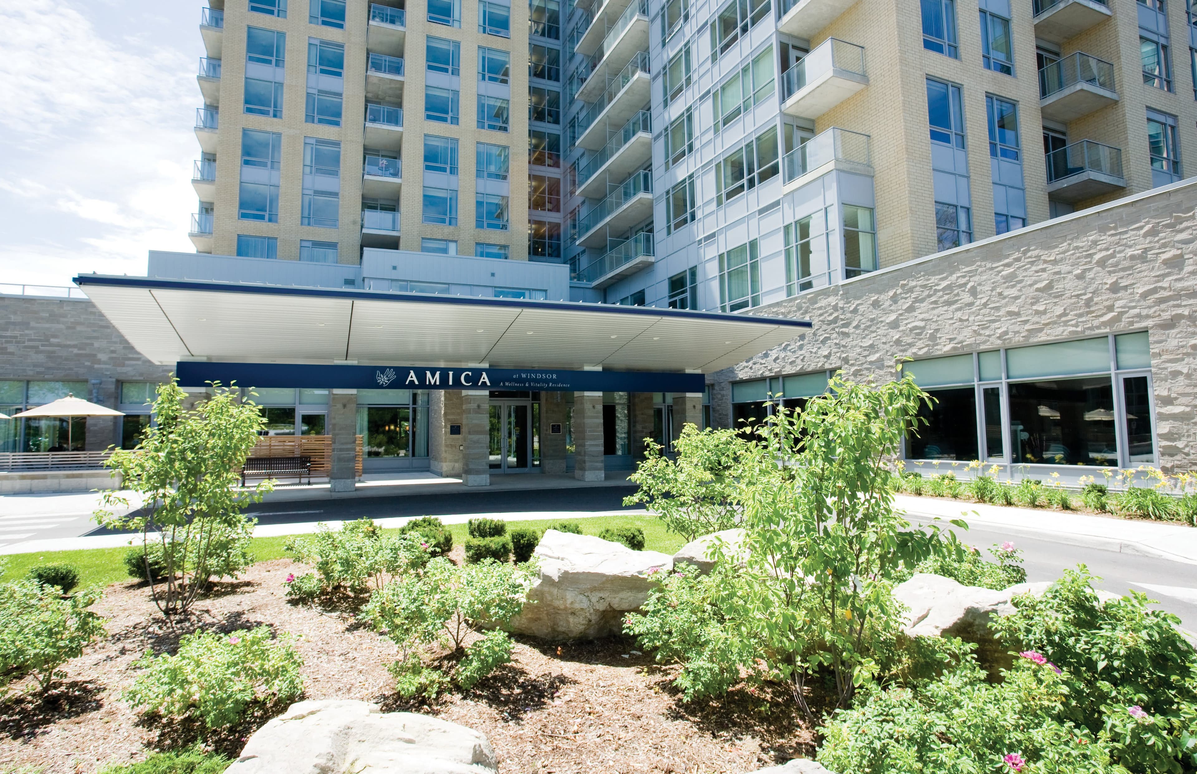 Amica Riverside - Senior living in Windsor, ON