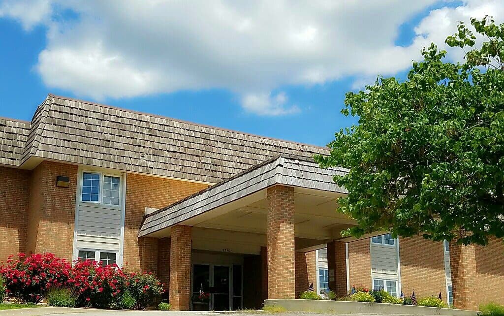 Arbor Court Retirement Community at Alvamar in Lawrence, KS