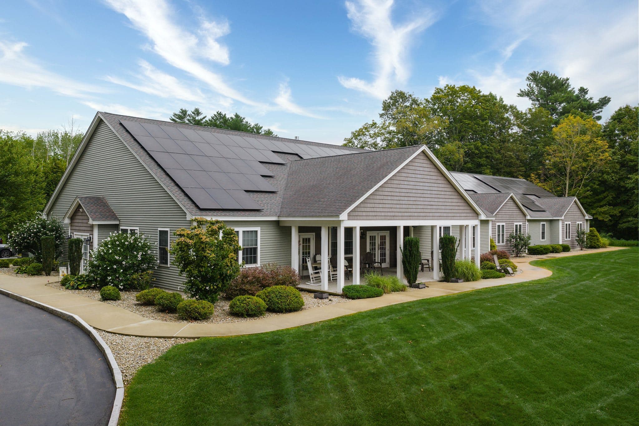 Assisted Living at Beaver Lake Lodge in Derry, NH