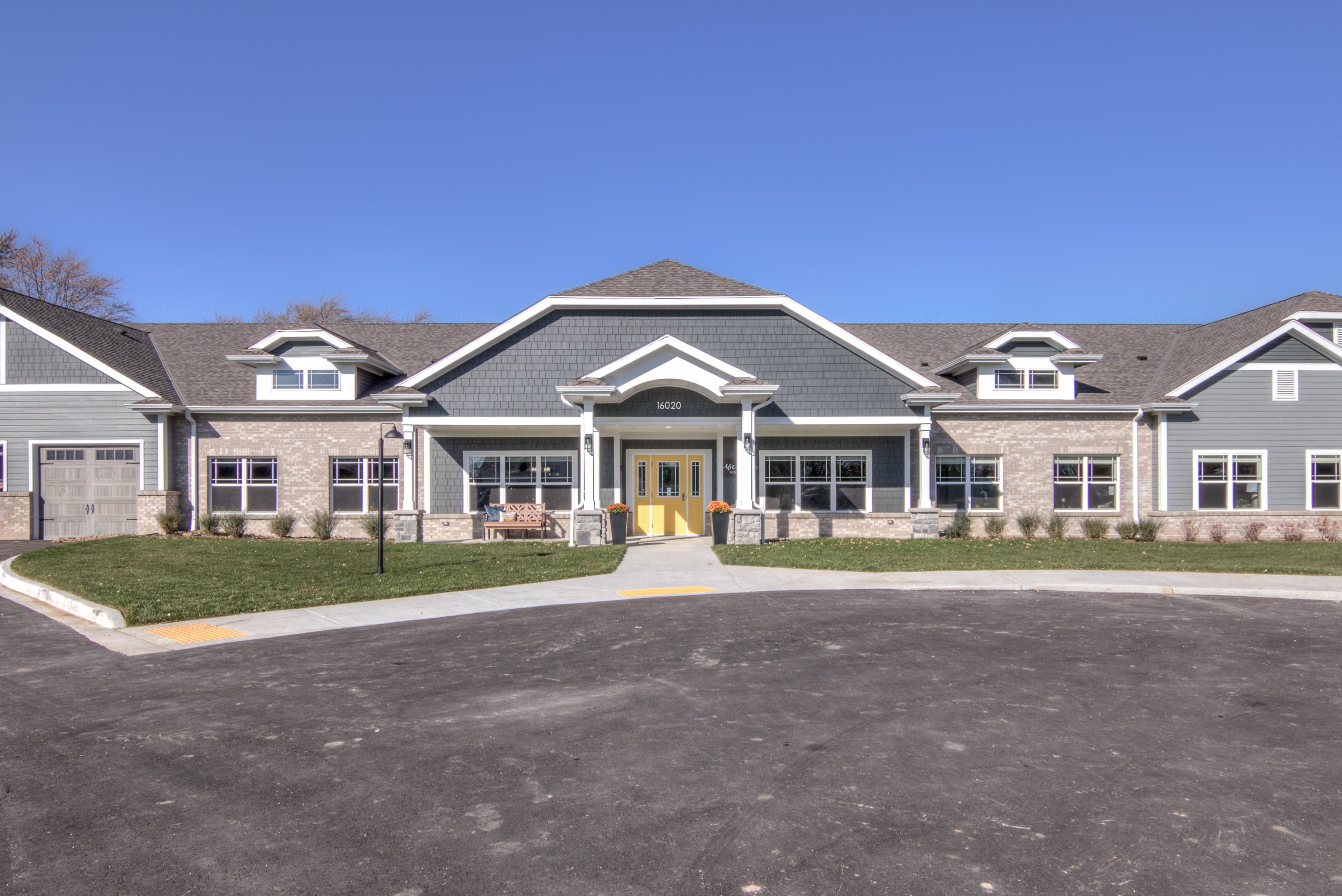 Azura Assisted Living and Memory Care of Brookfield in Brookfield, WI