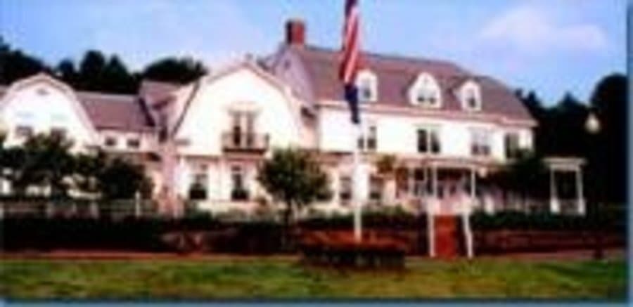 ARK Healthcare and Rehabilitation at Governor's House in Simsbury, CT