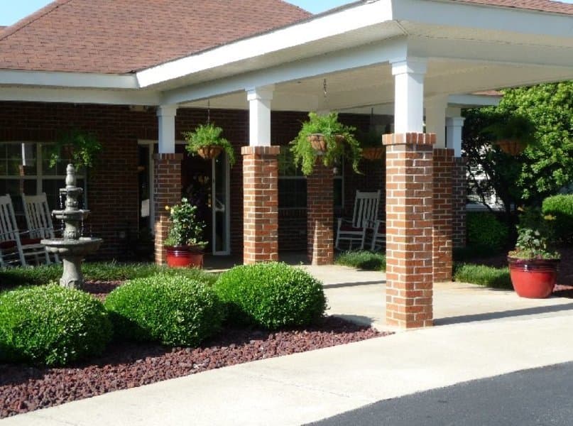 Autumn Cove Assisted Living & Memory Care - Senior living in Anniston, Alabama