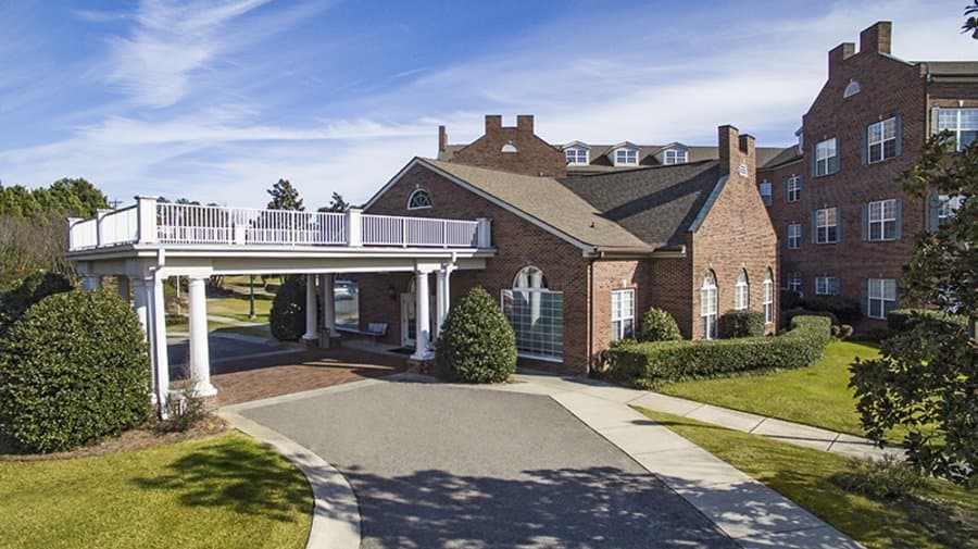 Carolina Inn at Village Green in Fayetteville, NC