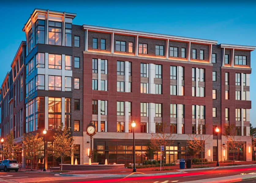 Cogir of West End Alexandria in Alexandria, VA