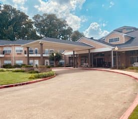 Colonial Oaks Guest Care in Bossier City, LA