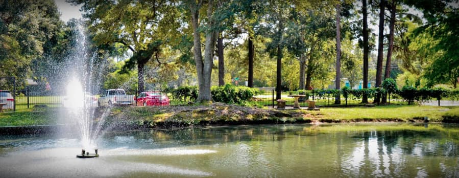Courtyard Retirement & Assisted Living in Lafayette, LA