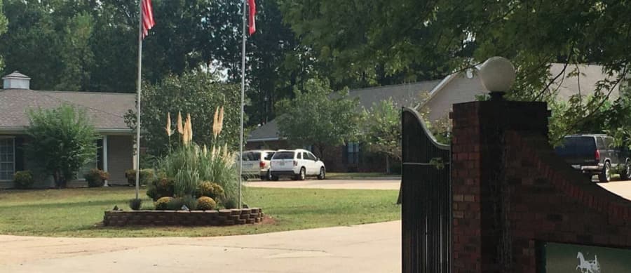 Creekside Manor Assisted Living in Saltillo, MS