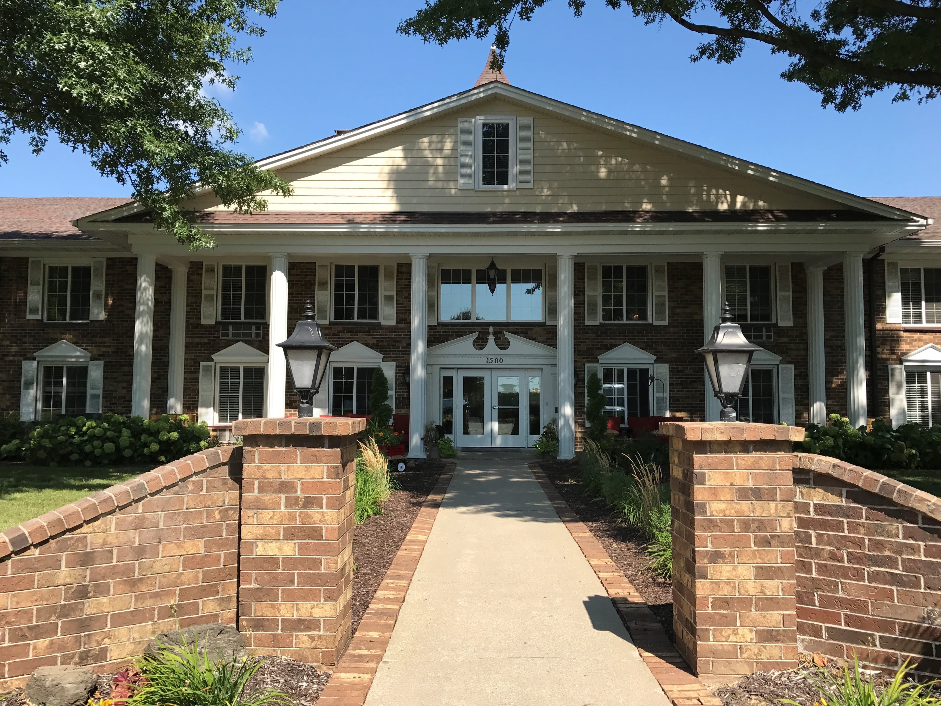 Brown Deer Place in Coralville, IA