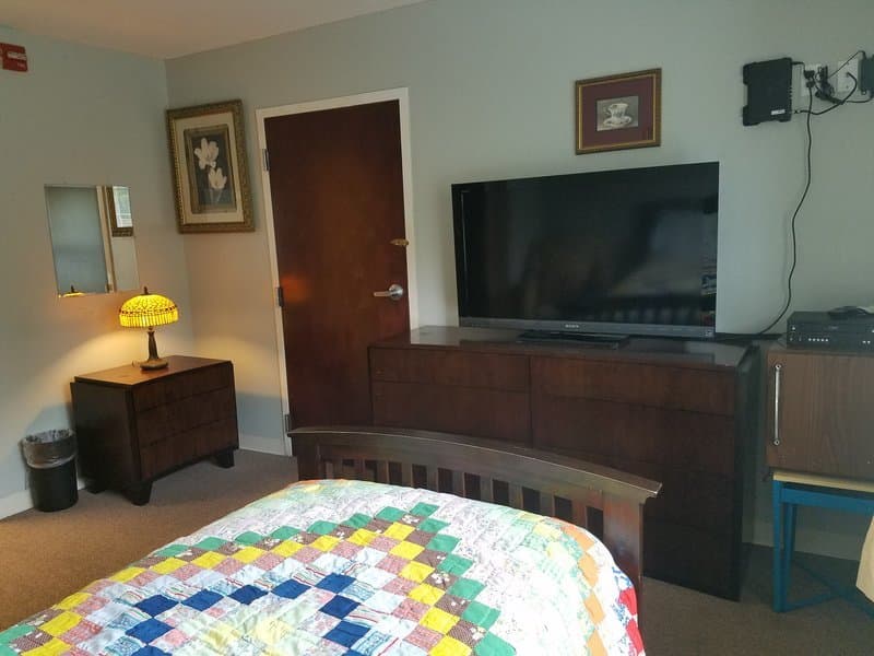 Golden Oak Seniors in Biloxi, MS