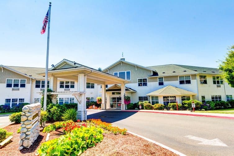 Callahan Village Assisted Living in Roseburg, OR