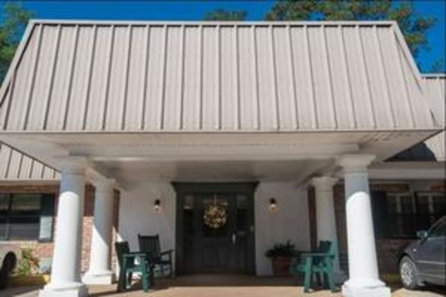 Harvest Manor Nursing Home in Denham Springs, LA
