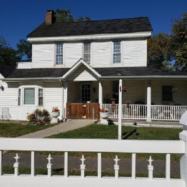 Locust Lodge Assisted Living in Pasadena, MD