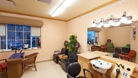 Manorcare Health Services-utica Ridge - Senior living in Davenport, Iowa