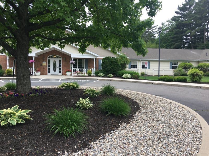 Meadow Mills Assisted Living Memory Care - Senior living in Hamden, Connecticut
