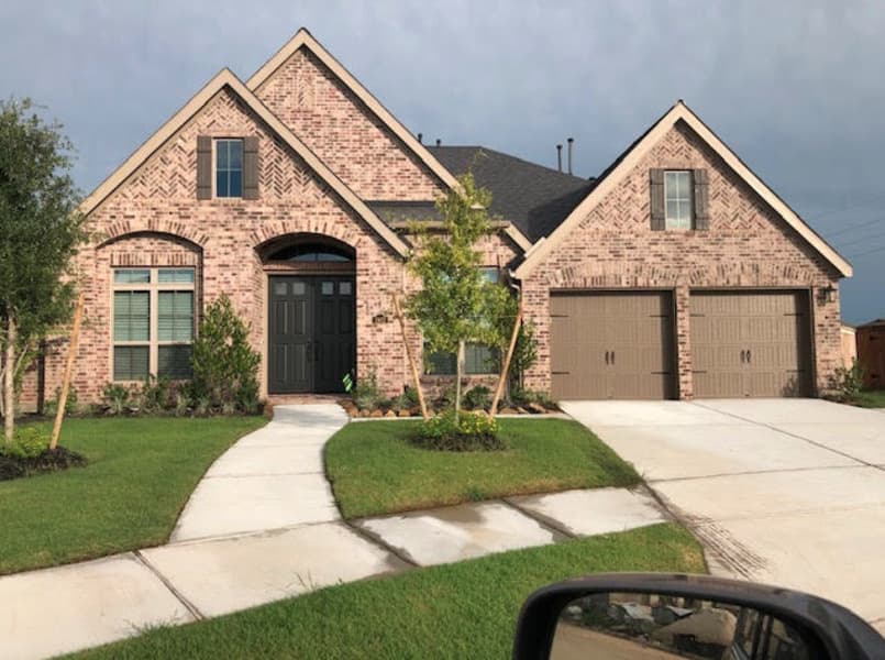 Osa Heritage Homes - Richmond in Richmond, TX