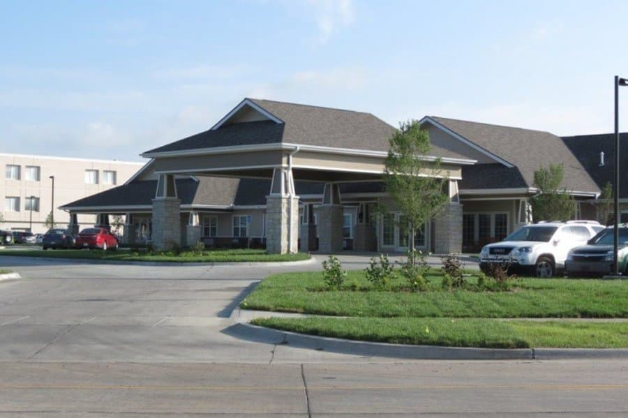 Paramount Community Living and Rehab in Newton, KS