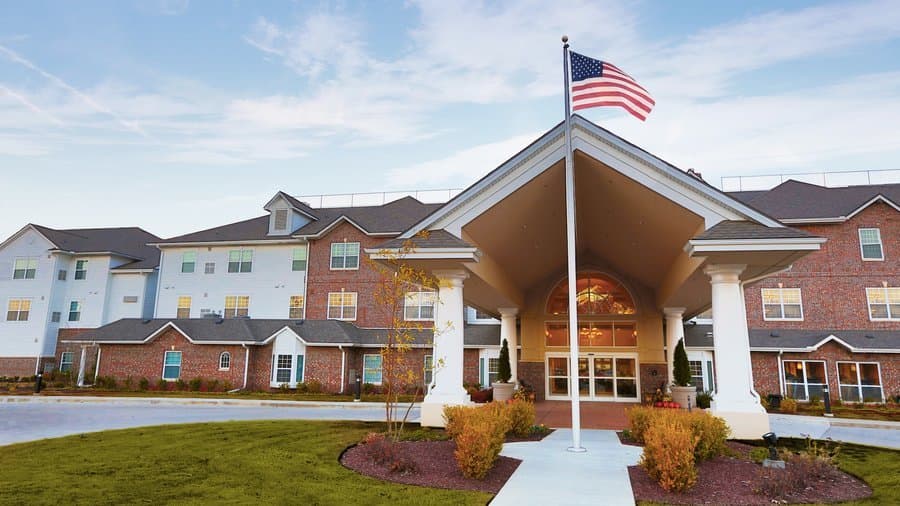 Robinwood - Senior living in Bartlett, Tennessee
