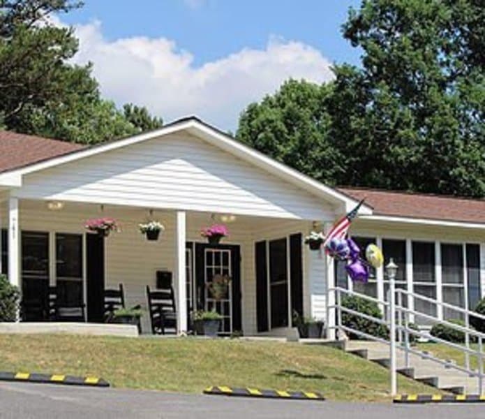 Serenity Place Assisted Living & Memory Care - Senior living in Fort Payne, Alabama