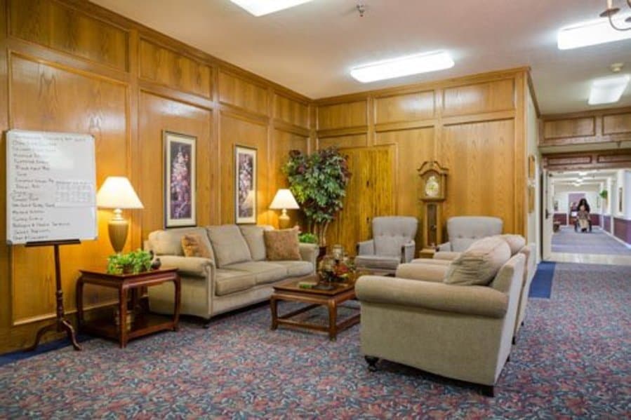The Brentwood Senior Living Community - Senior living in Lawton, Oklahoma