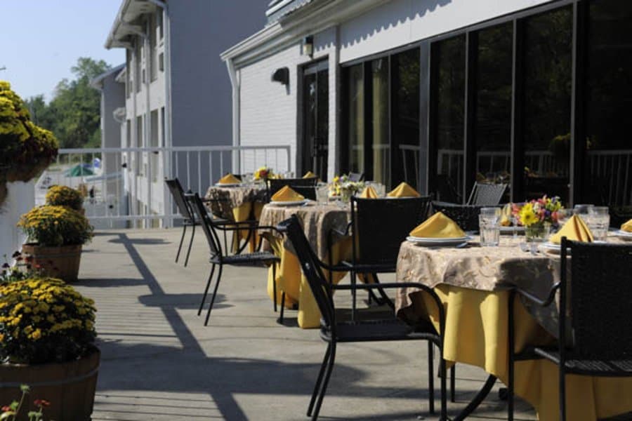 Willow Creek Senior Living - Senior living in Elizabethtown, Kentucky