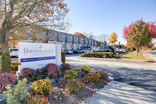 Anchor Bay At Greenwich - Senior living in East Greenwich, Rhode Island