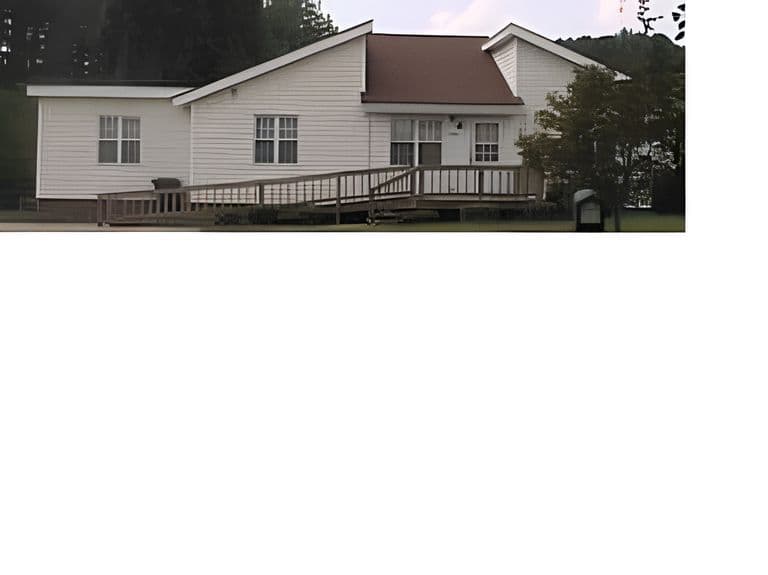 Bunch Love Family Care Home - Senior living in Wilson, North Carolina