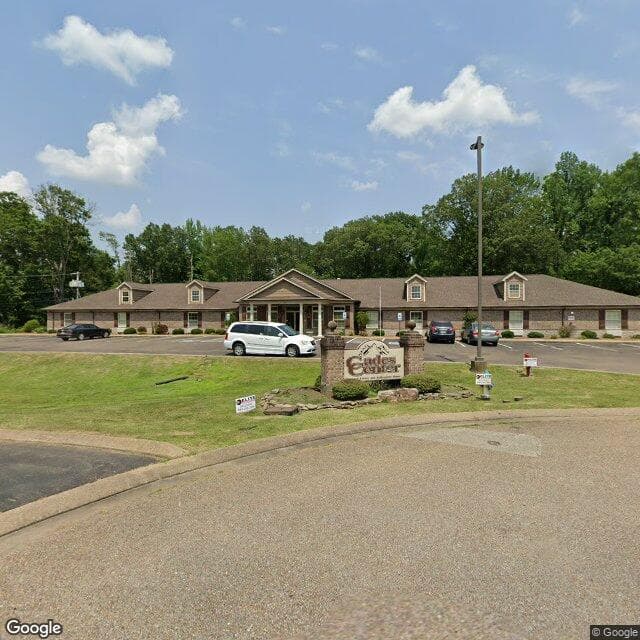 Cades Center in Jackson, TN