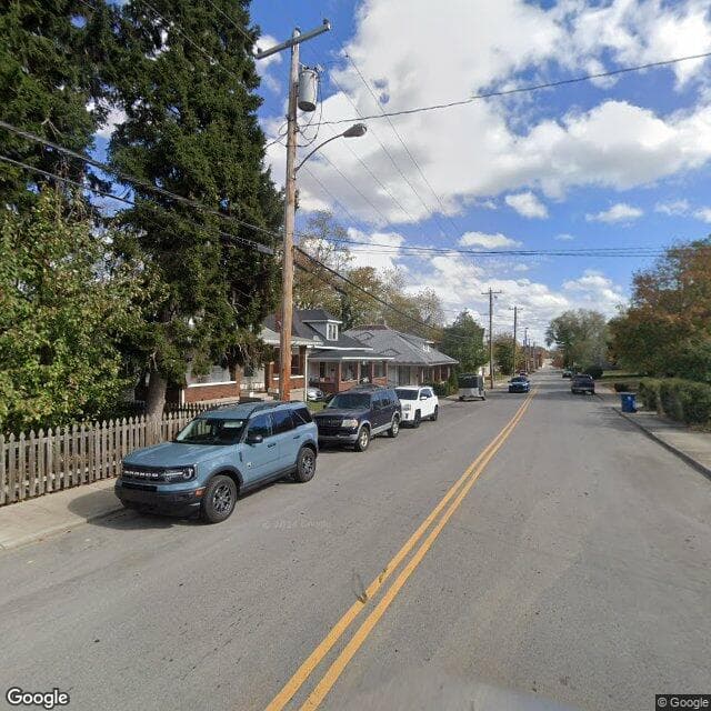 Colonial Hall Manor in Shelbyville, KY