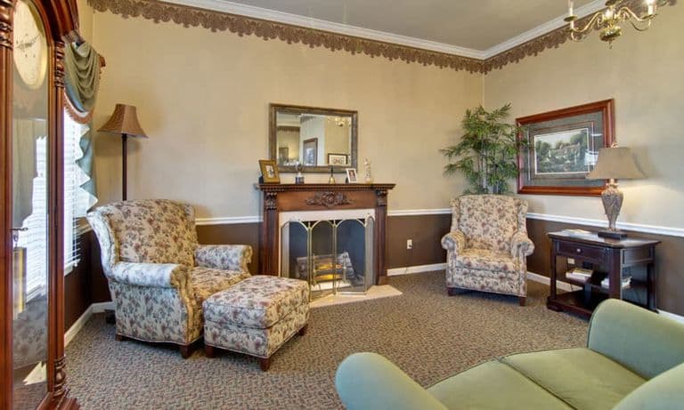 Etheridge House Senior Living in Union City, TN