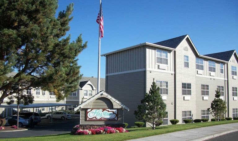 Flagstone Retirement And Assisted Living in The Dalles, OR