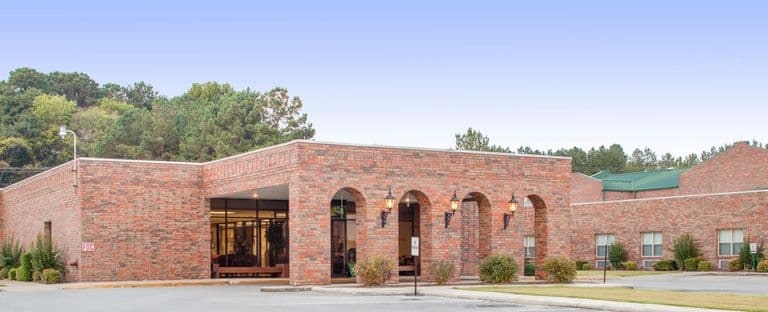 Glenwood Center in Florence, AL