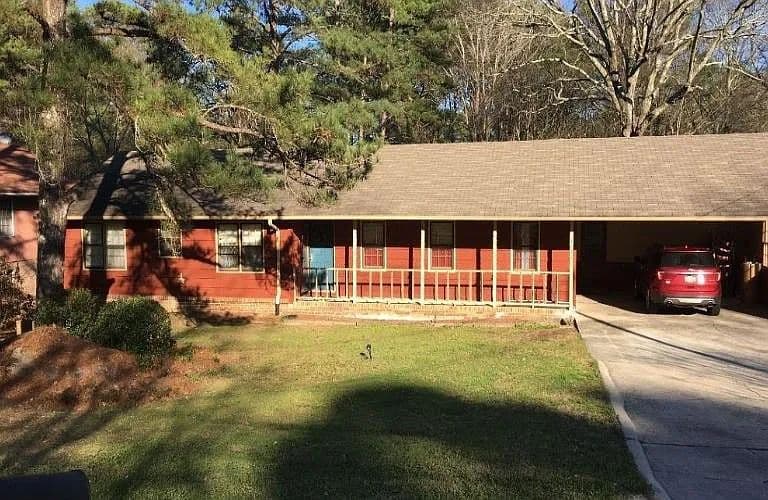 Happy's Manner - Senior living in Lithonia, Georgia