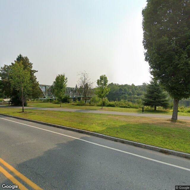 Janeen-Lee Noyes in Berlin, NH