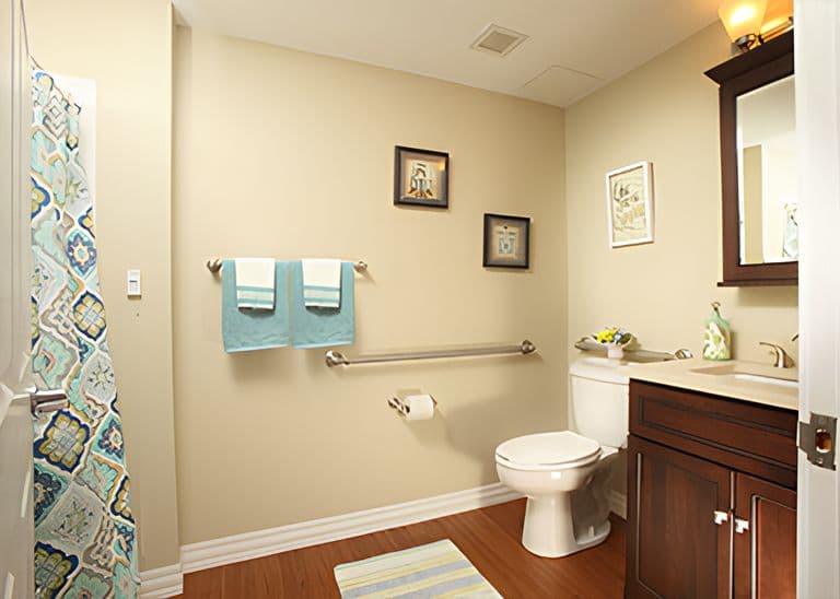 Monmouth Crossing - Senior living in Freehold, New Jersey