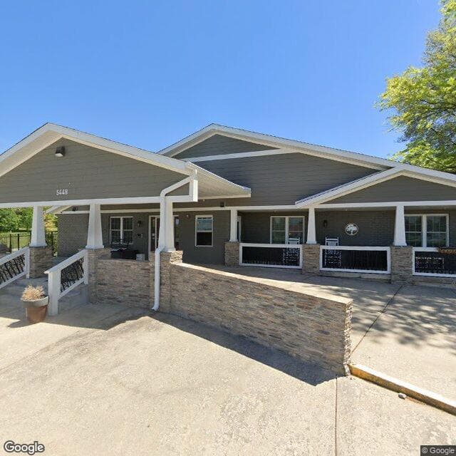 Oaks Cottage Assisted Living - Senior living in Ozark, Missouri