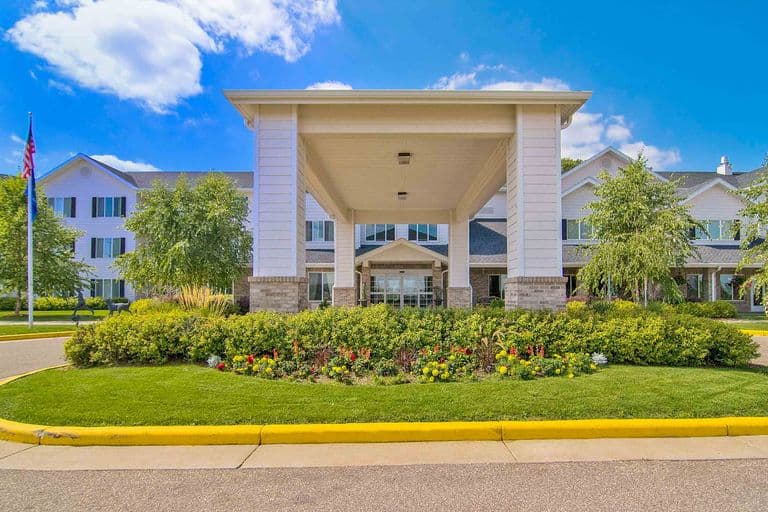 Oakwood Hills - Sky Active in Eau Claire, WI