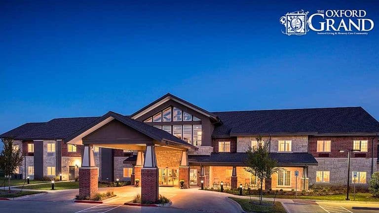 Oxford Grand At Shoal Creek in Kansas City, MO