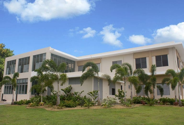 Parkville Home - Senior living in Guaynabo, PR