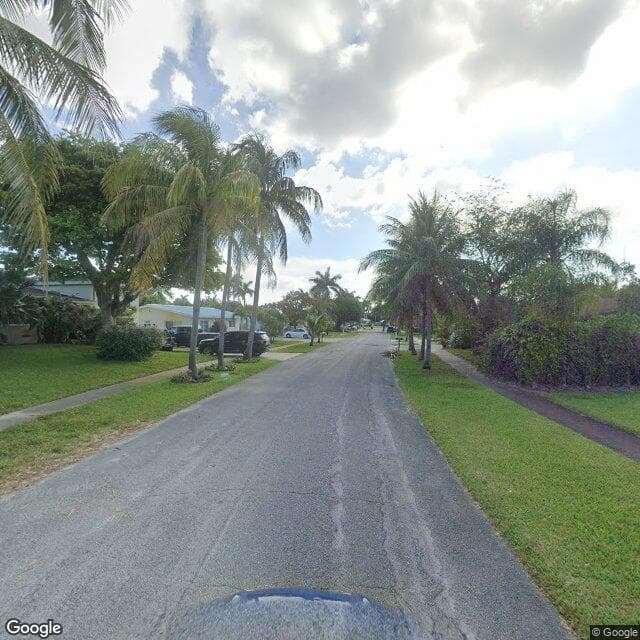 Shirley House - ALF - Senior living in Lake Worth, Florida