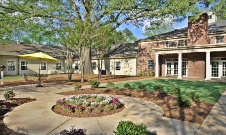 SummerHouse Grayson Valley - Senior living in Birmingham, Alabama