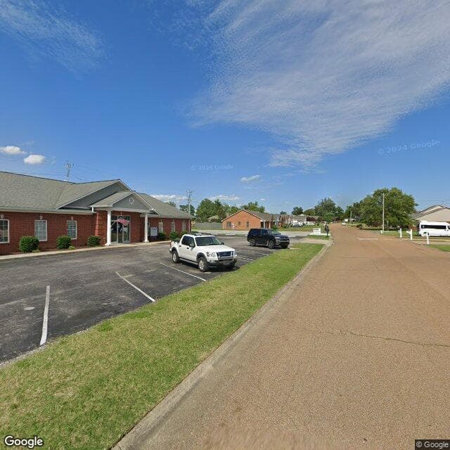 The Etheridge House - Senior living in Union City, Tennessee