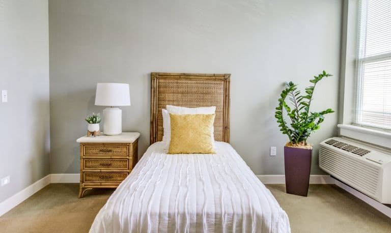 The Plaza At Pearl City - Senior living in Pearl City, Hawaii