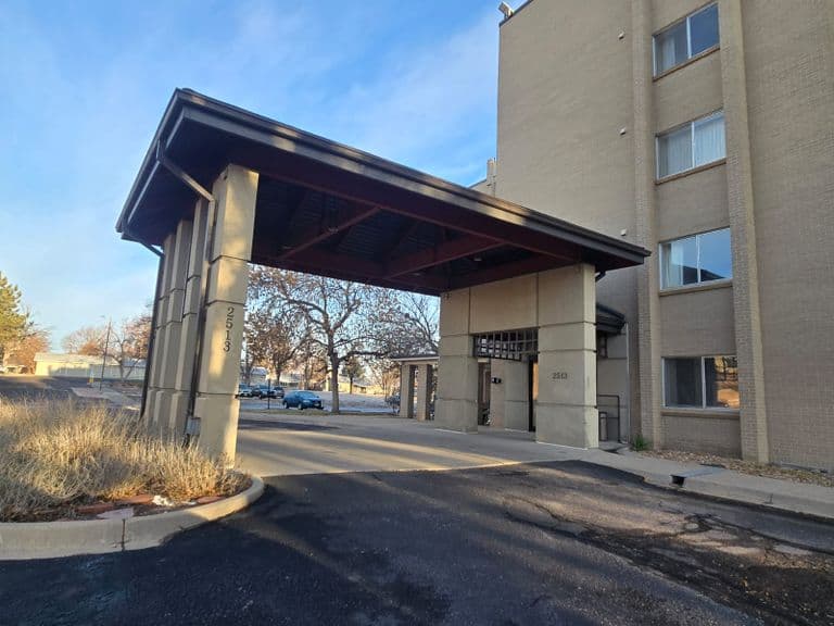 The Villas At Sunny Acres Post Acute Rehabilitation & Senior Living in Thornton, CO