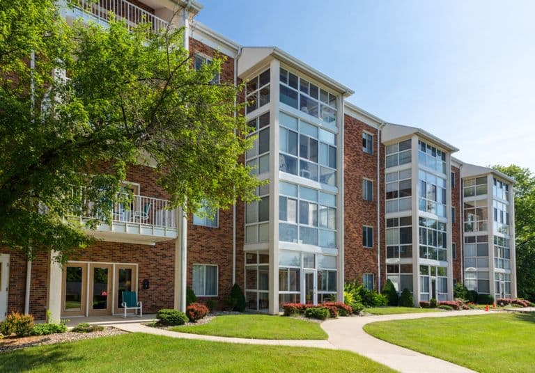 Towne House Retirement Community - Senior living in Fort Wayne, Indiana