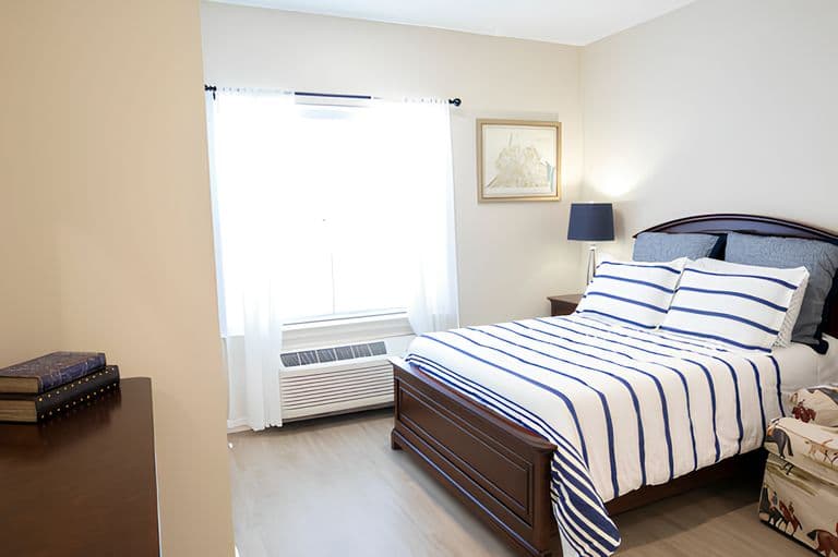 Woodland Hills Independent Living, Assisted Living and Memory Care Community - Senior living in Roanoke, Virginia