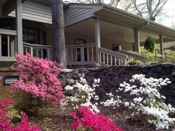 Green Oaks Inn in Florence, AL