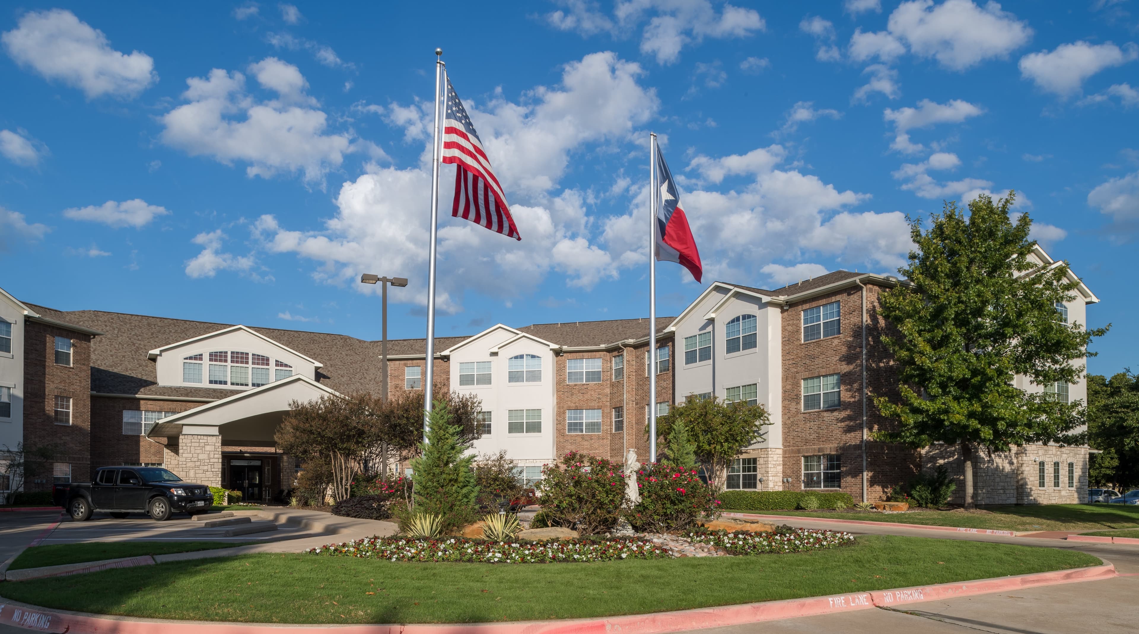 Mountain Creek Retirement Living in Grand Prairie, TX
