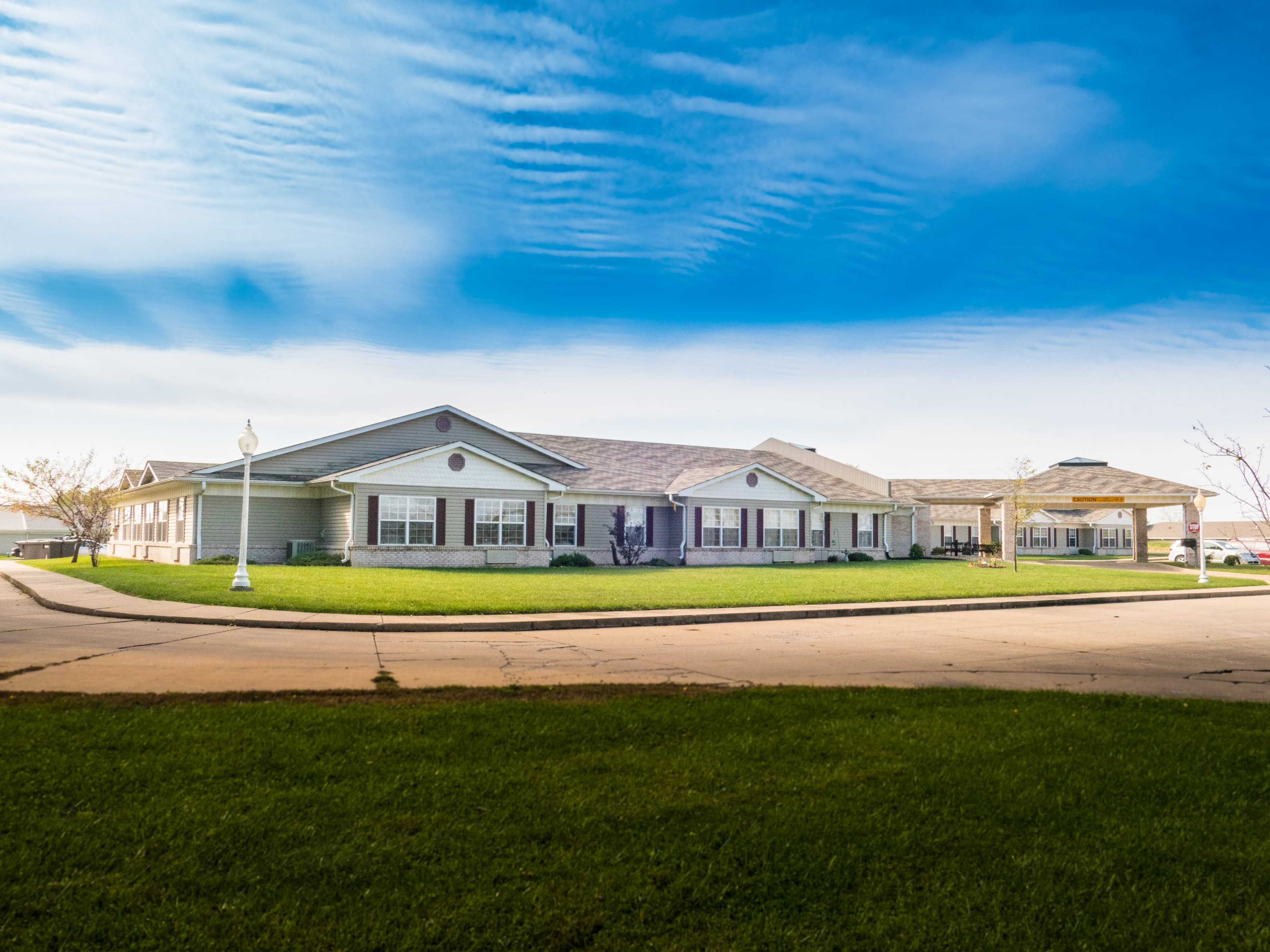 Ridgeview Assisted Living - Senior living in Burlington, Iowa
