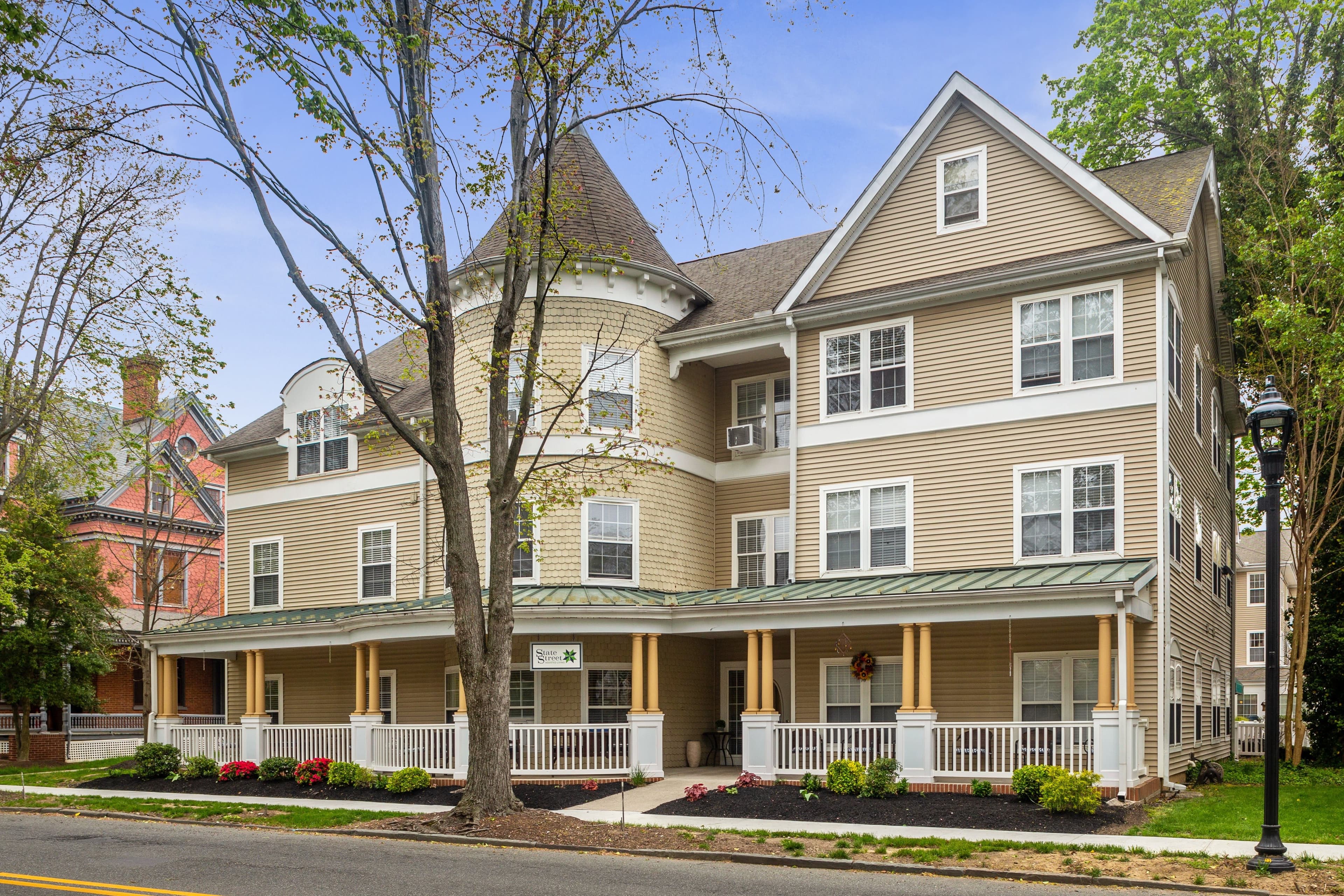 State Street Assisted Living in Dover, DE