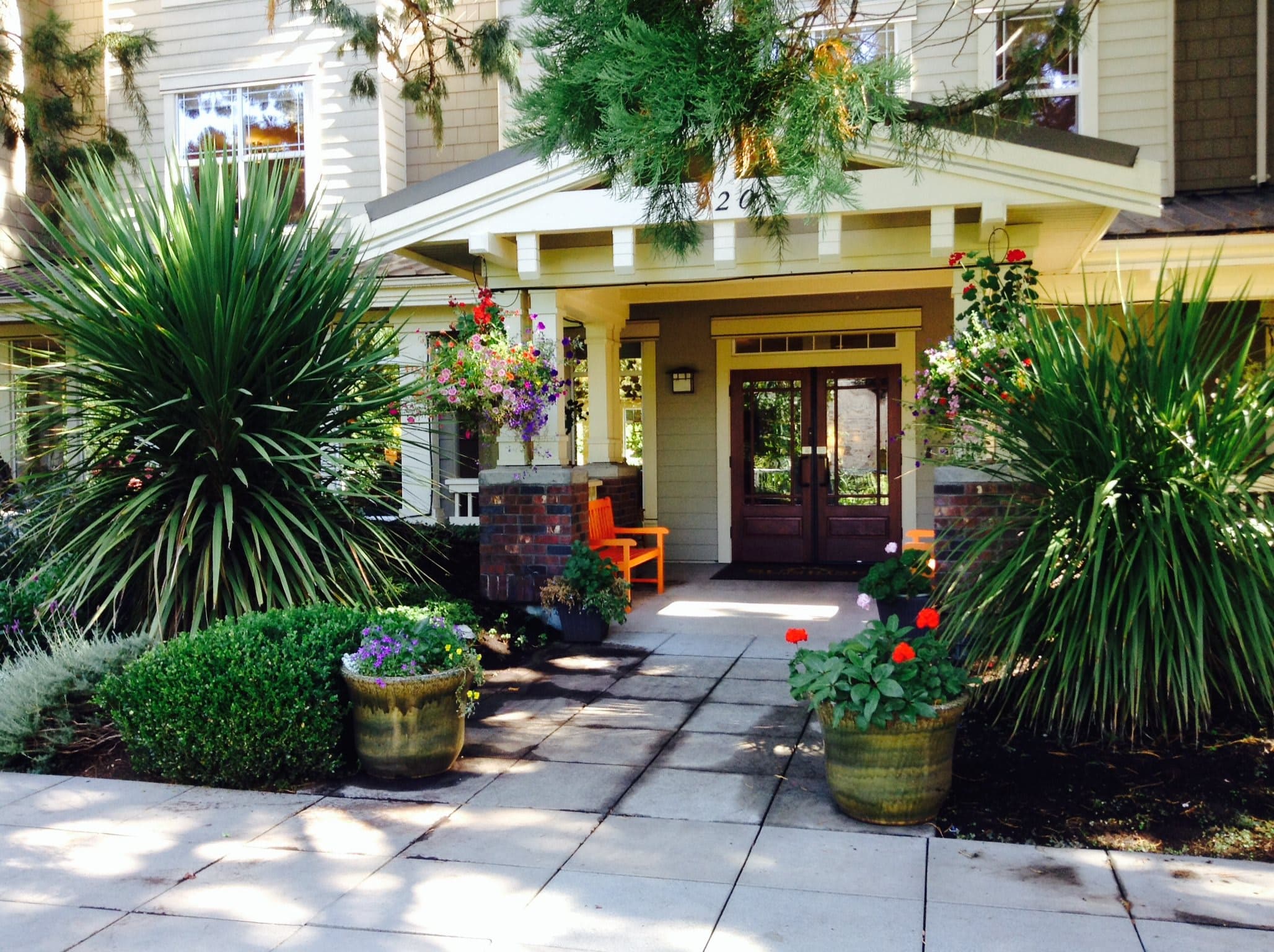 Sunrise of Victoria in Victoria, BC